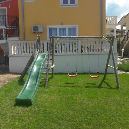 Radmani Apartments Porec Esterno foto