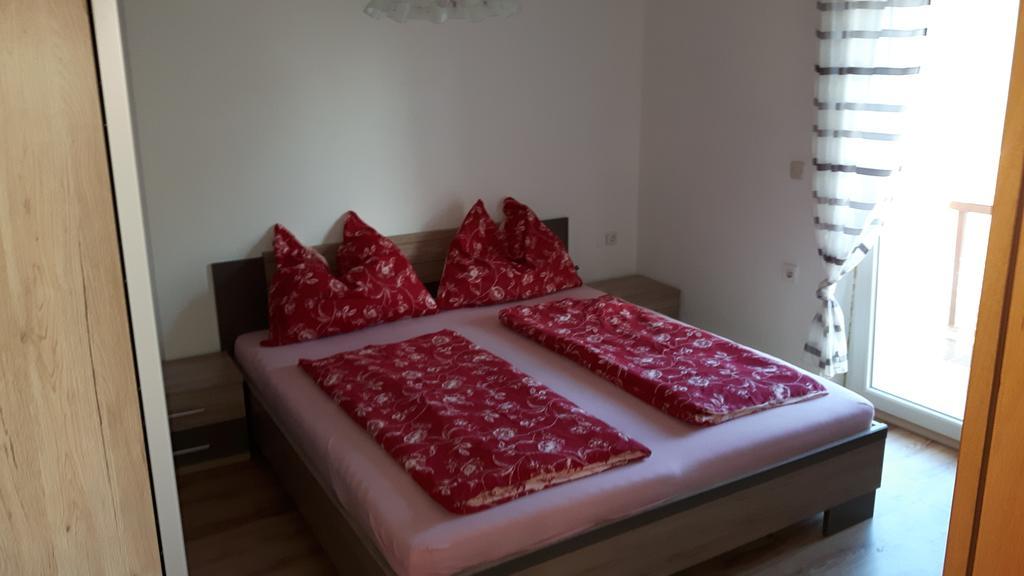 Radmani Apartments Porec Esterno foto