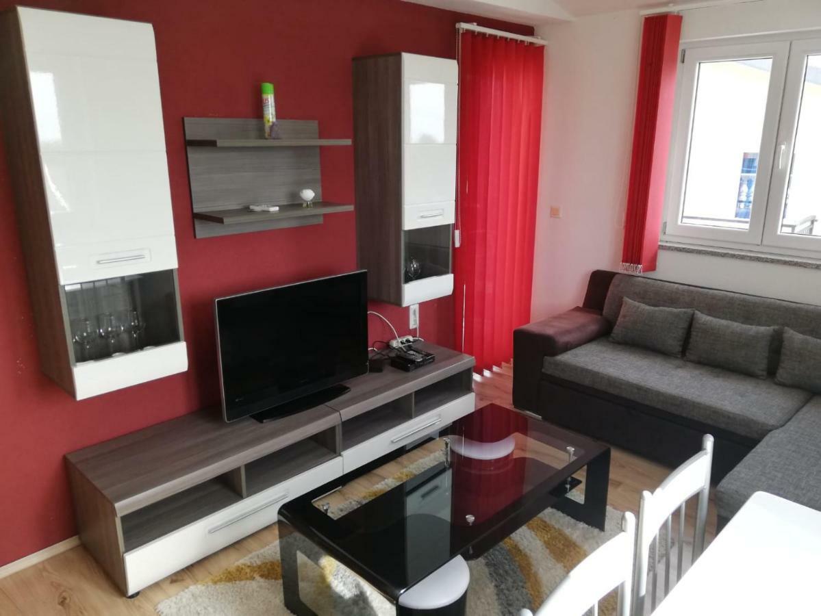 Radmani Apartments Porec Esterno foto