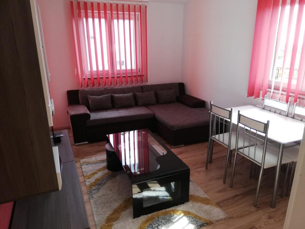 Radmani Apartments Porec Esterno foto