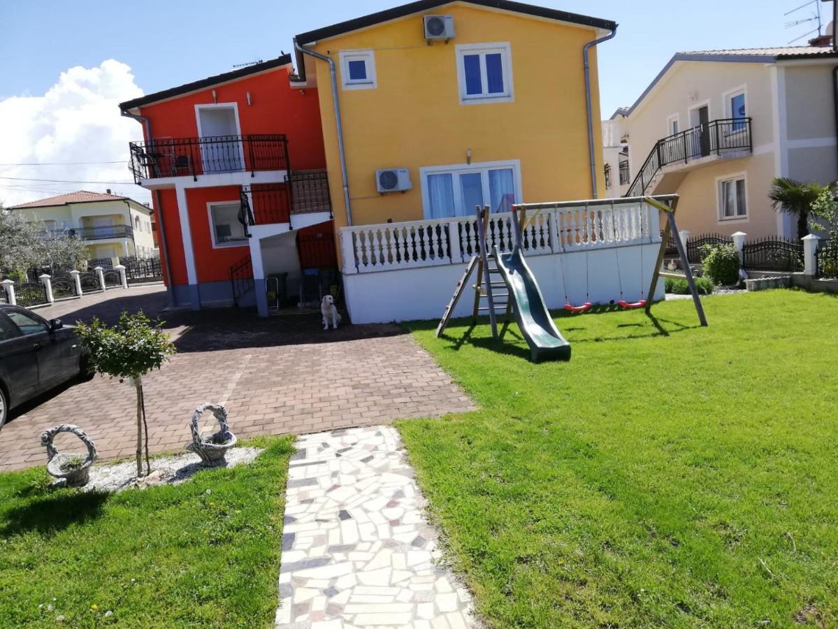 Radmani Apartments Porec Esterno foto